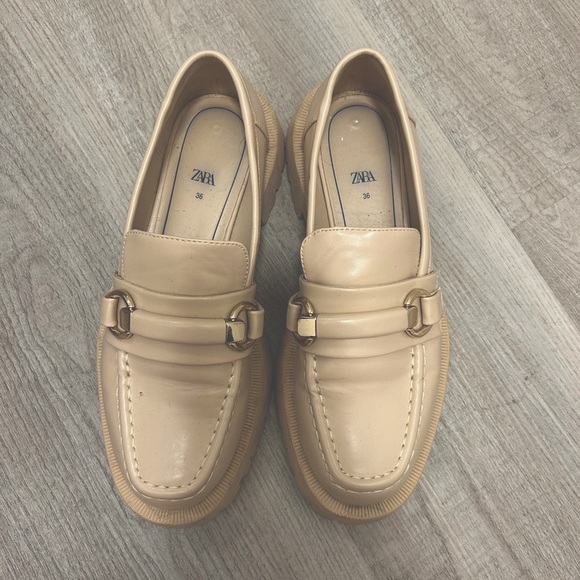 ZARA Chunky Nude Loafer - Picture 1 of 5